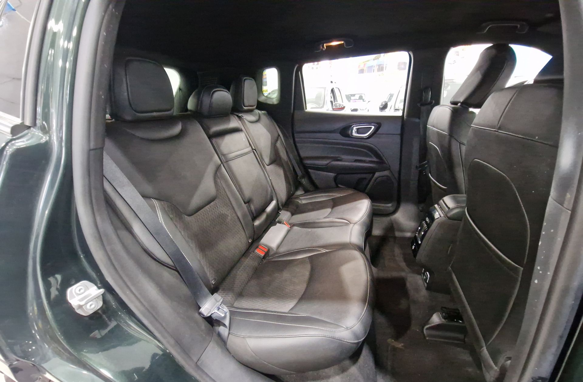 Jeep Compass 1.3 PHEV 80th Aniversario AWD - foto 17