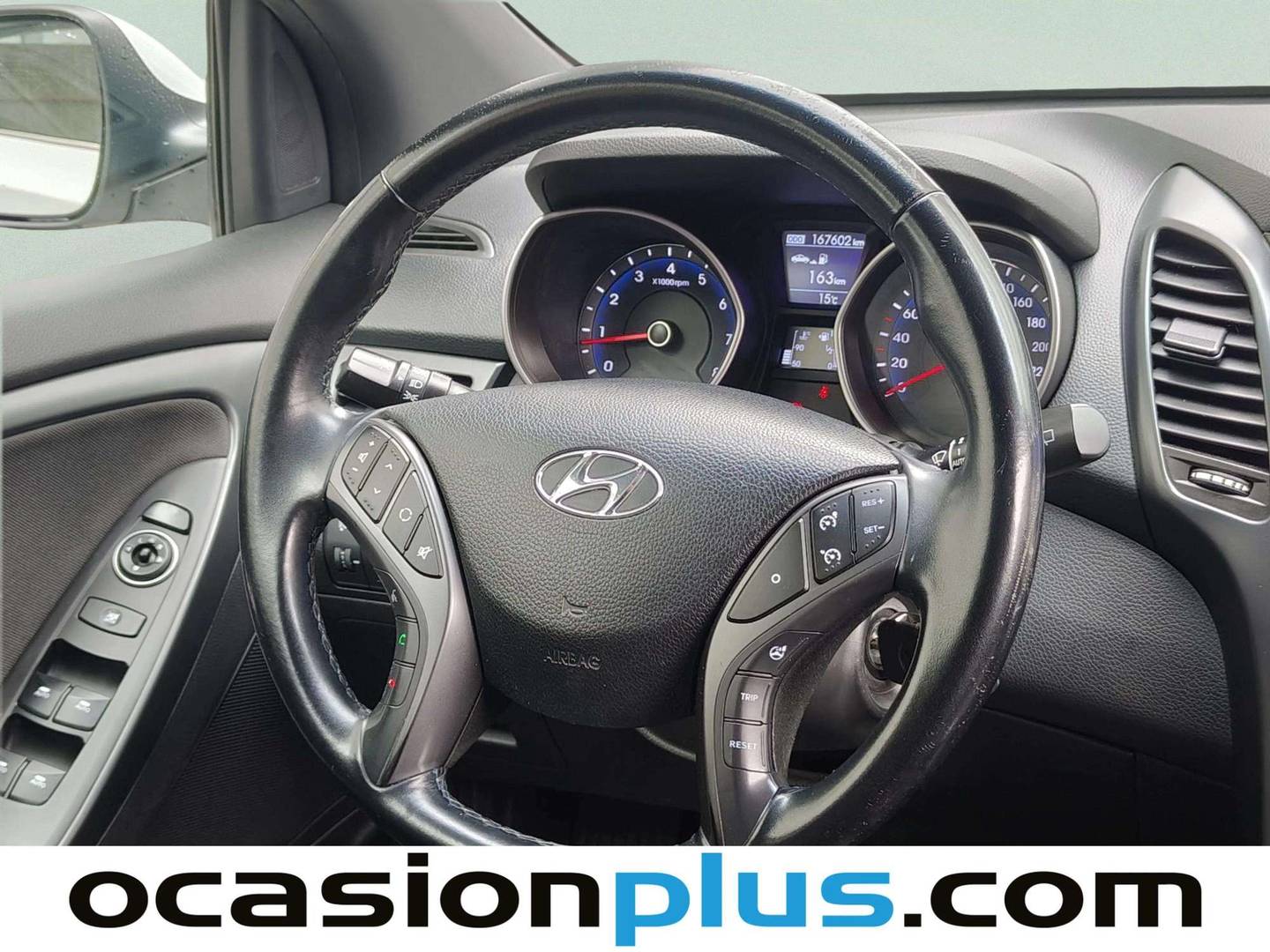 Hyundai i30 Hyundai i30 1.4 MPI BlueDrive Go! (100 CV) manual
