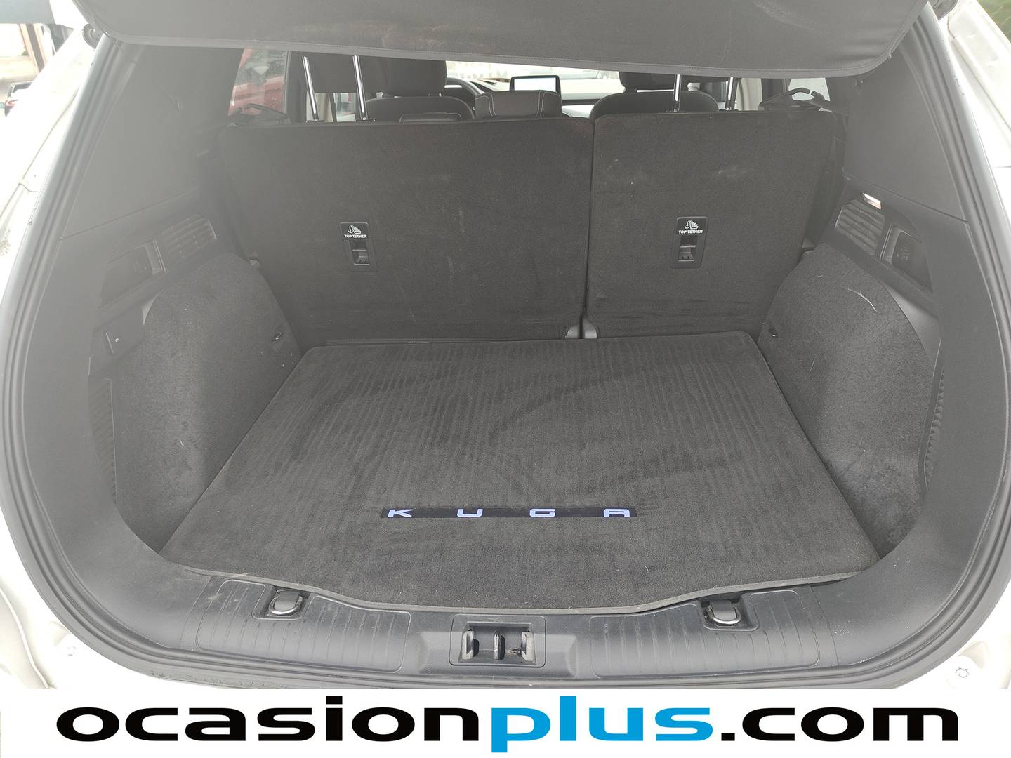 Fotos maletero Ford Kuga Ford Kuga 2.0 EcoBlue MHEV Titanium (150 CV)