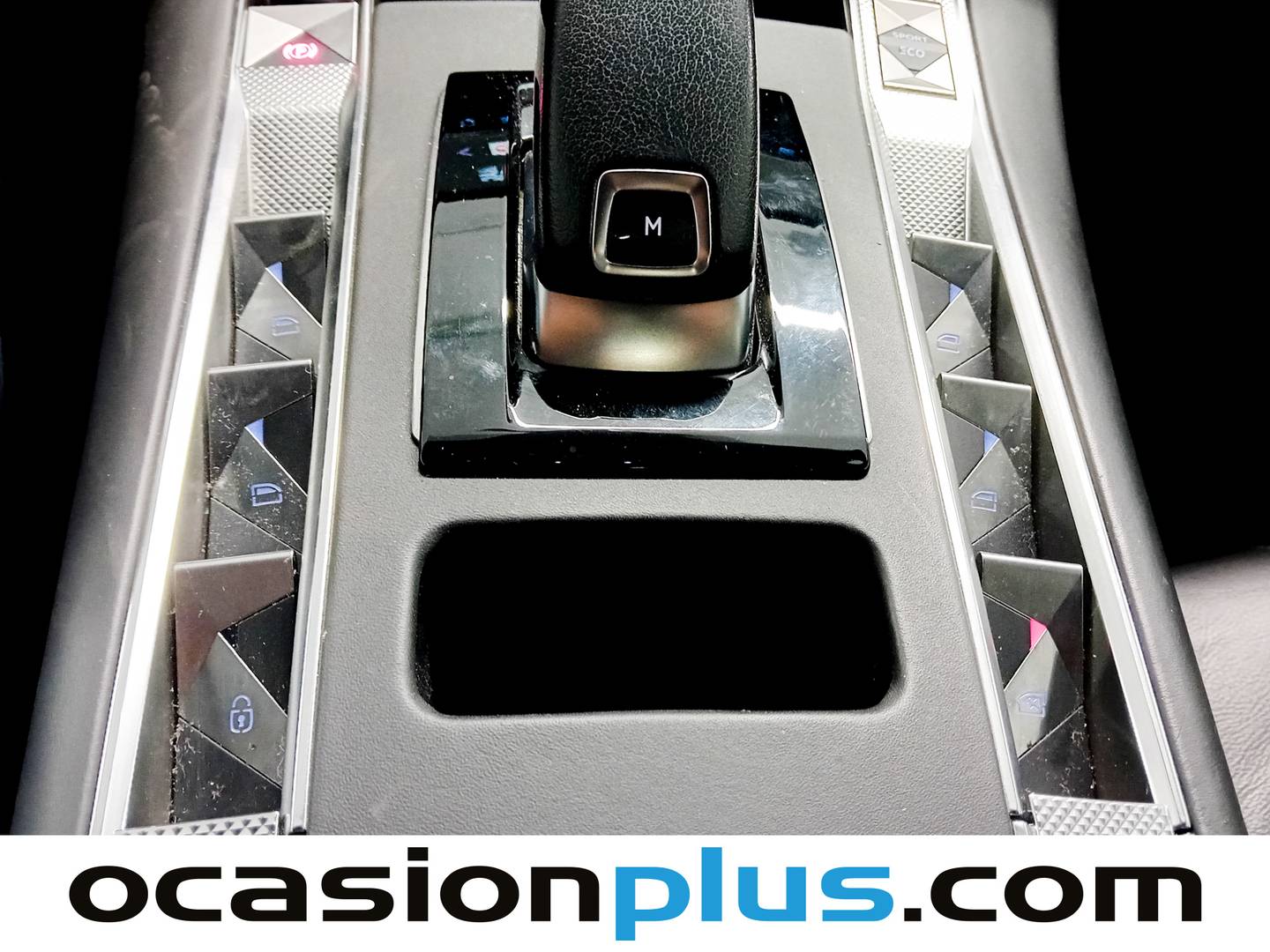 Foto DS DS 7 Crossback DS DS7 Crossback PureTech  (180CV) AT Bastille +