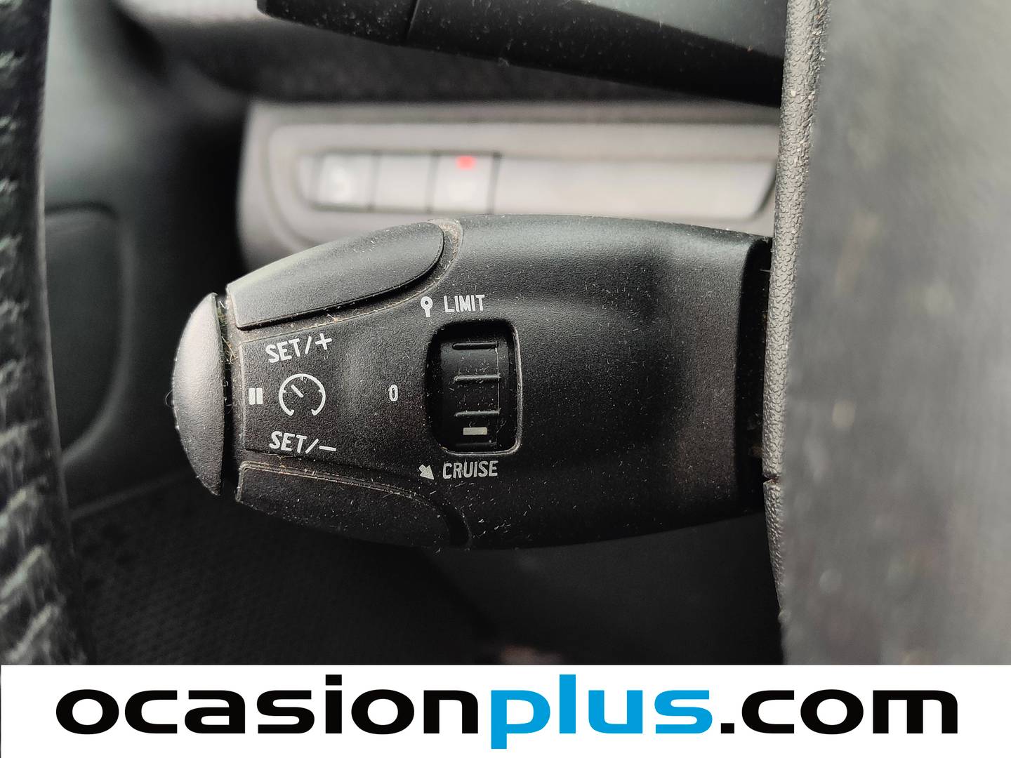Extras del Peugeot 2008 Peugeot 2008 PureTech Signature (82 CV)