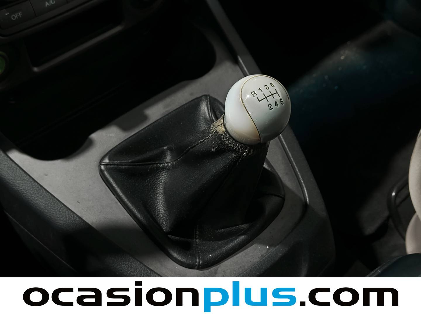 Foto SsangYong Rodius Ssangyong Rodius D22T Premium (178 CV)