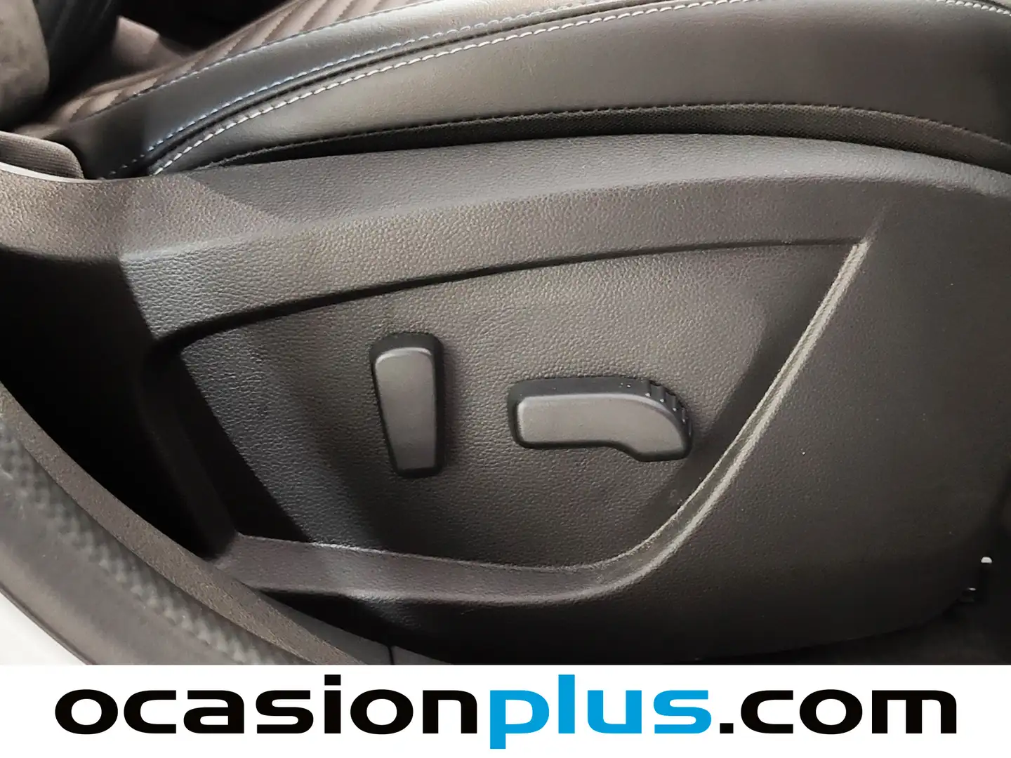 Foto Renault Arkana Renault Arkana Esprit Alpine E-TECH Híbrido (145 CV)