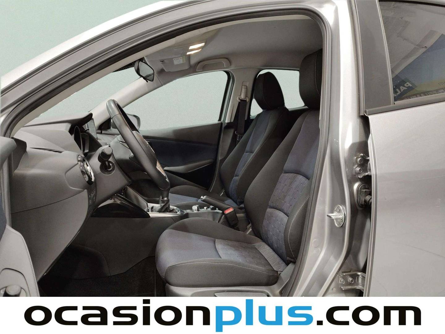 Foto asientos traseros Mazda Mazda2 Mazda Mazda 2 1.5 GE Style+ (90 CV)