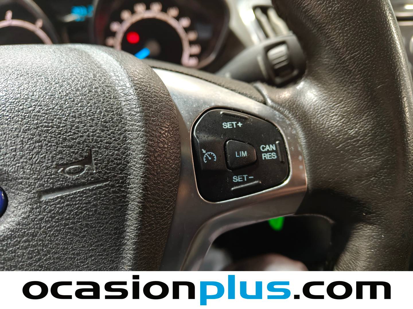 Foto Ford Tourneo Courier Ford Tourneo Courier 1.5 TDCi Titanium  (95 CV)