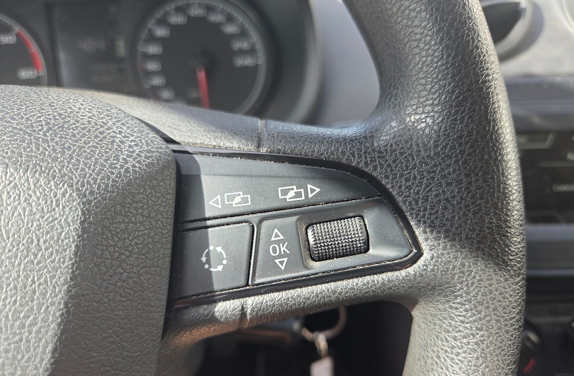 SEAT Ibiza Comercial 1.4 TDI Reference Plus - foto 18