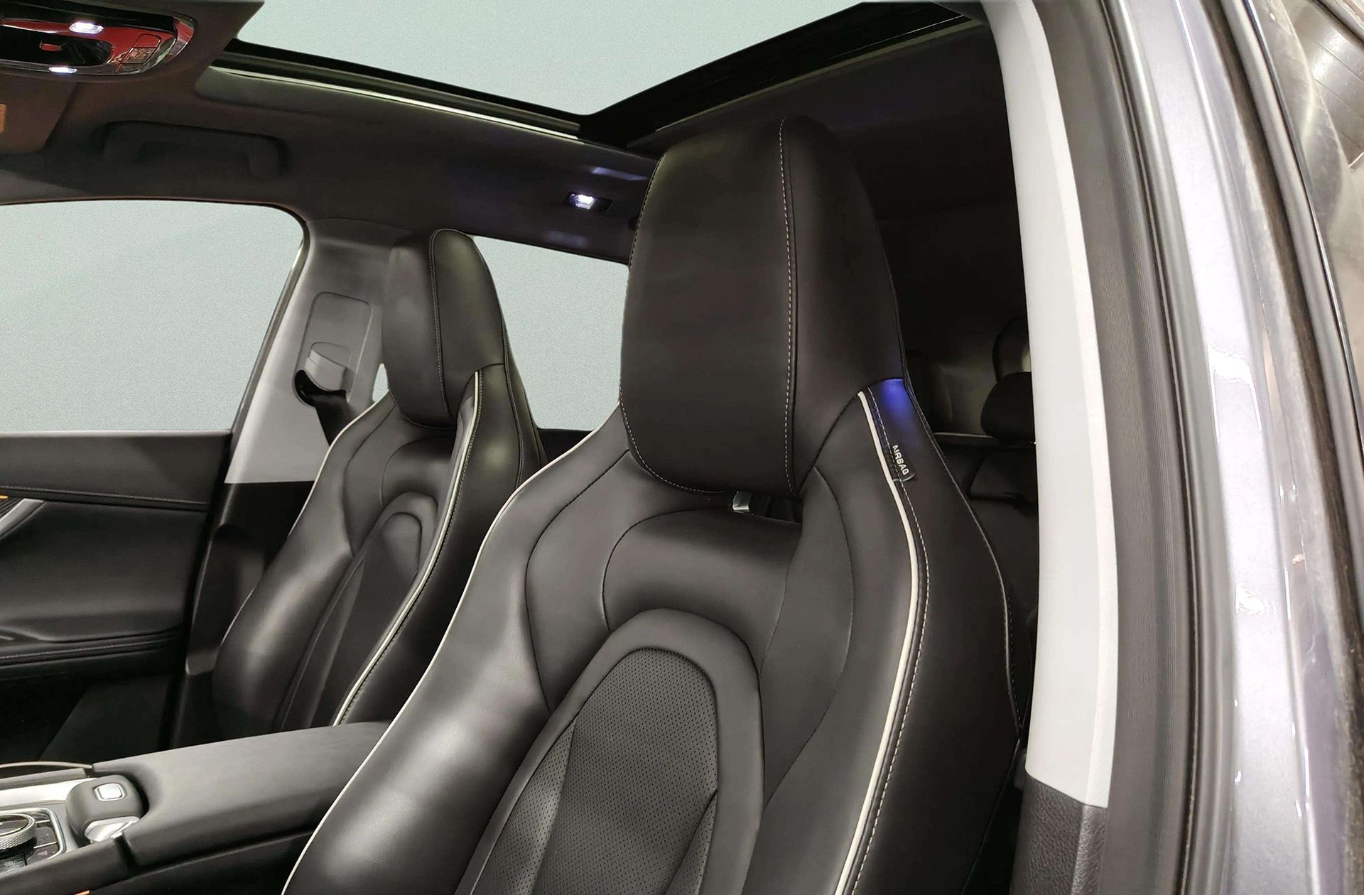 Ebro s700 1.6 T-GDi Luxury 7 DCT - foto 12