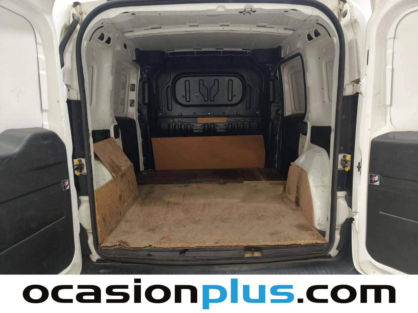 Foto asientos traseros Fiat Doblò Cargo Fiat Dobló Cargo 1.3 Multijet SX (95 CV)