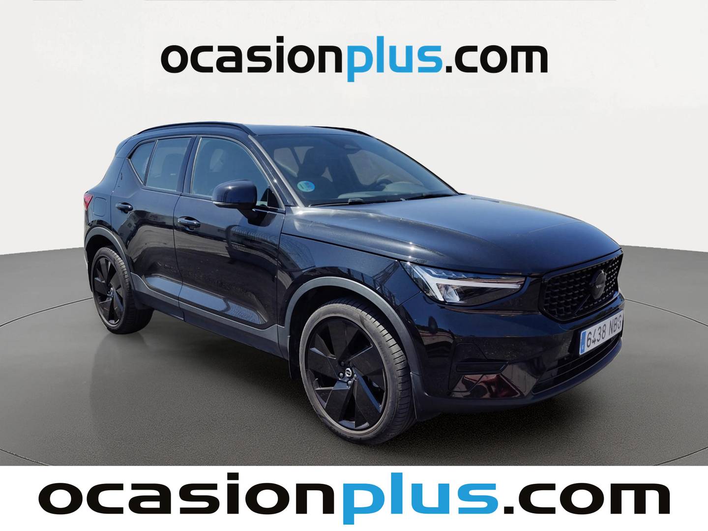 Foto delantera Volvo XC40 Volvo XC40 B3 Gasolina Mild hybrid Black Edition Ultra Auto (163 CV) derecha