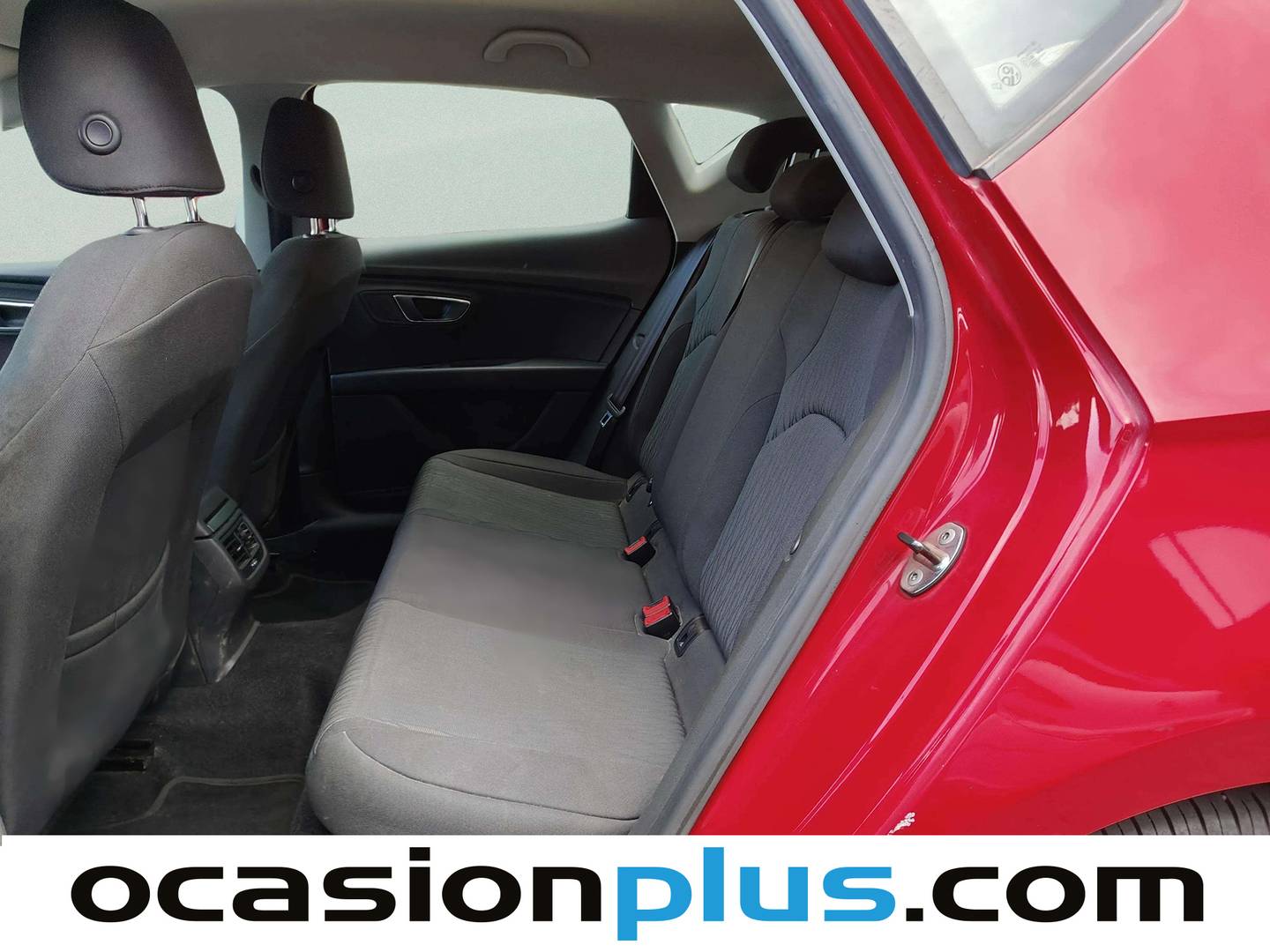 Foto asientos traseros Seat León Seat León 1.6 TDI S&S Style (105 CV)