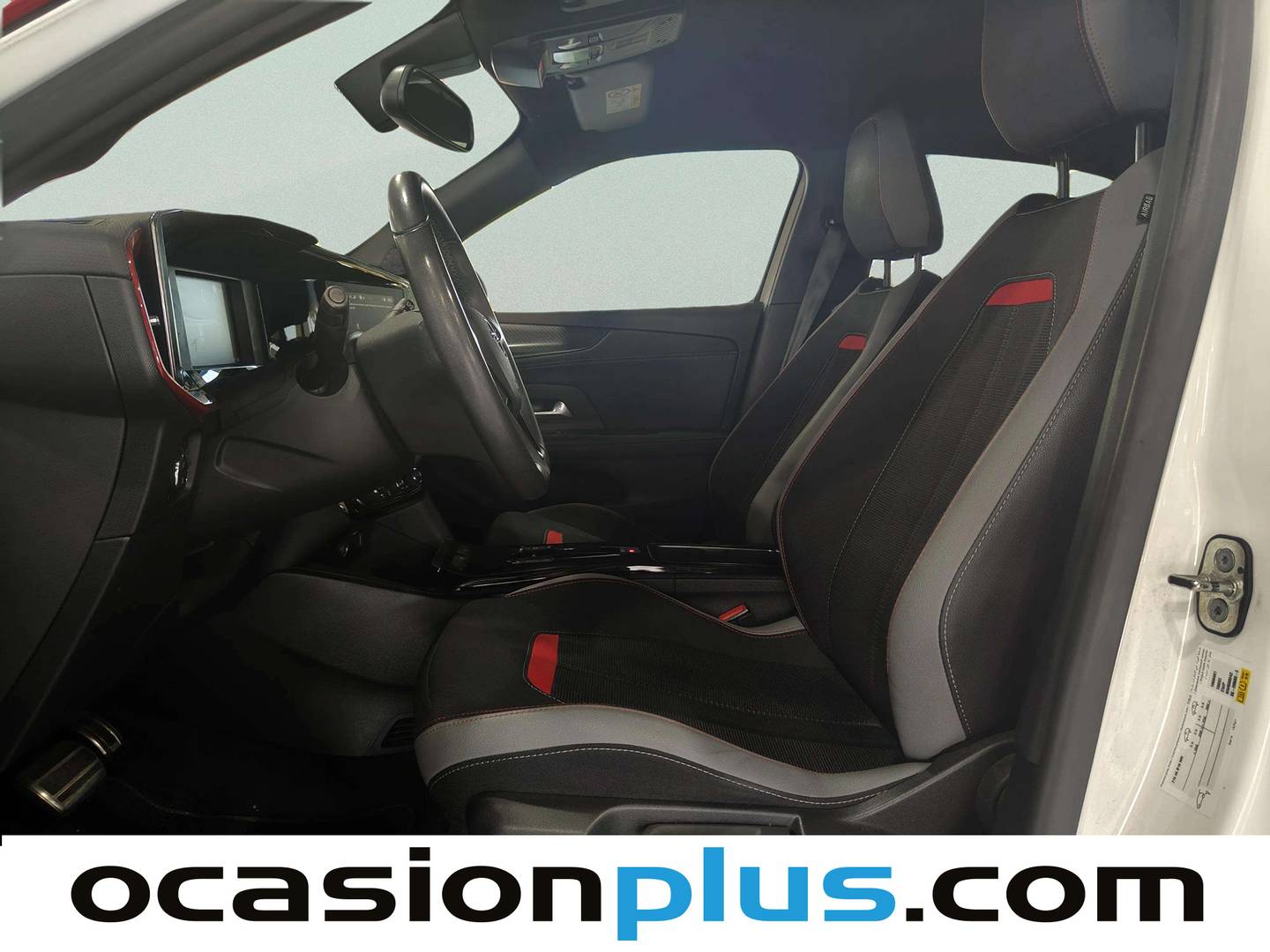 Foto asientos delanteros Opel Mokka-e Opel Mokka-e BEV 50kWh GS Line-e (136 CV)