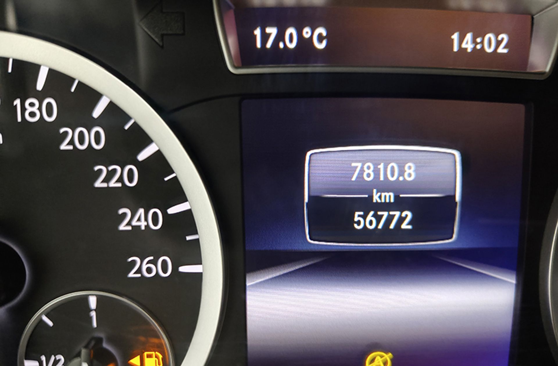 Infiniti Q30 1.6T Premium - foto 8