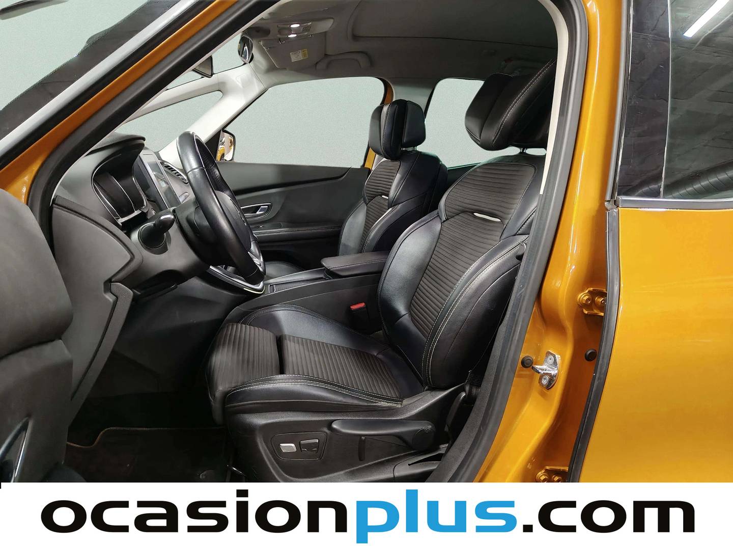 Foto asientos delanteros Renault Scenic Renault Scenic Edition One Energy TCe (130 CV )