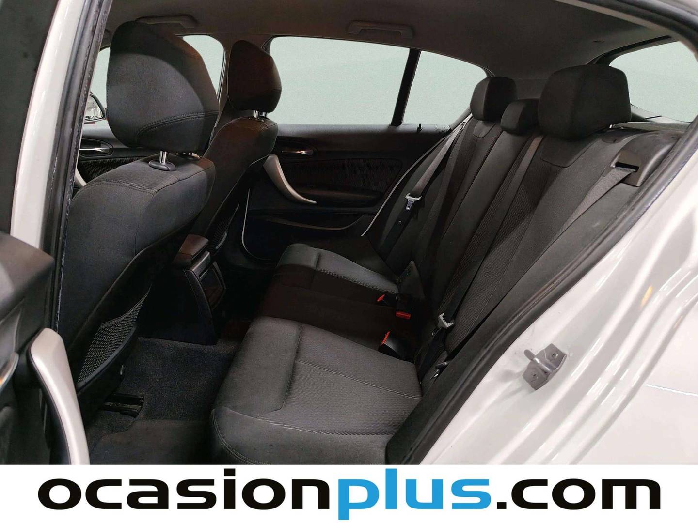 Foto asientos traseros BMW Serie 1 BMW Serie 1 118d (150 CV)