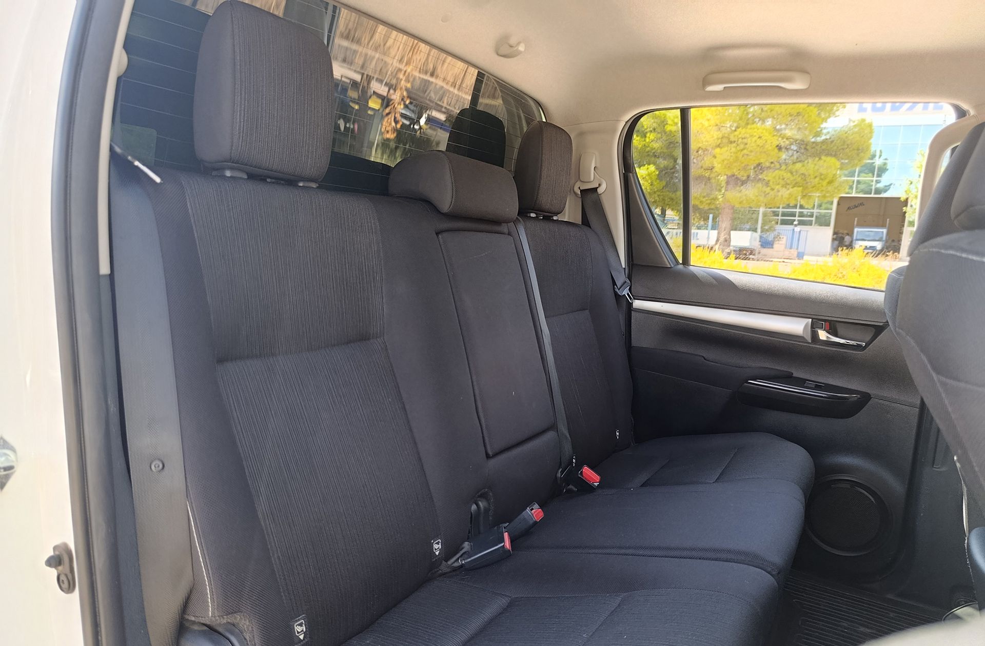 Toyota Hilux 2.4 D-4D Doble Cabina GX - foto 15