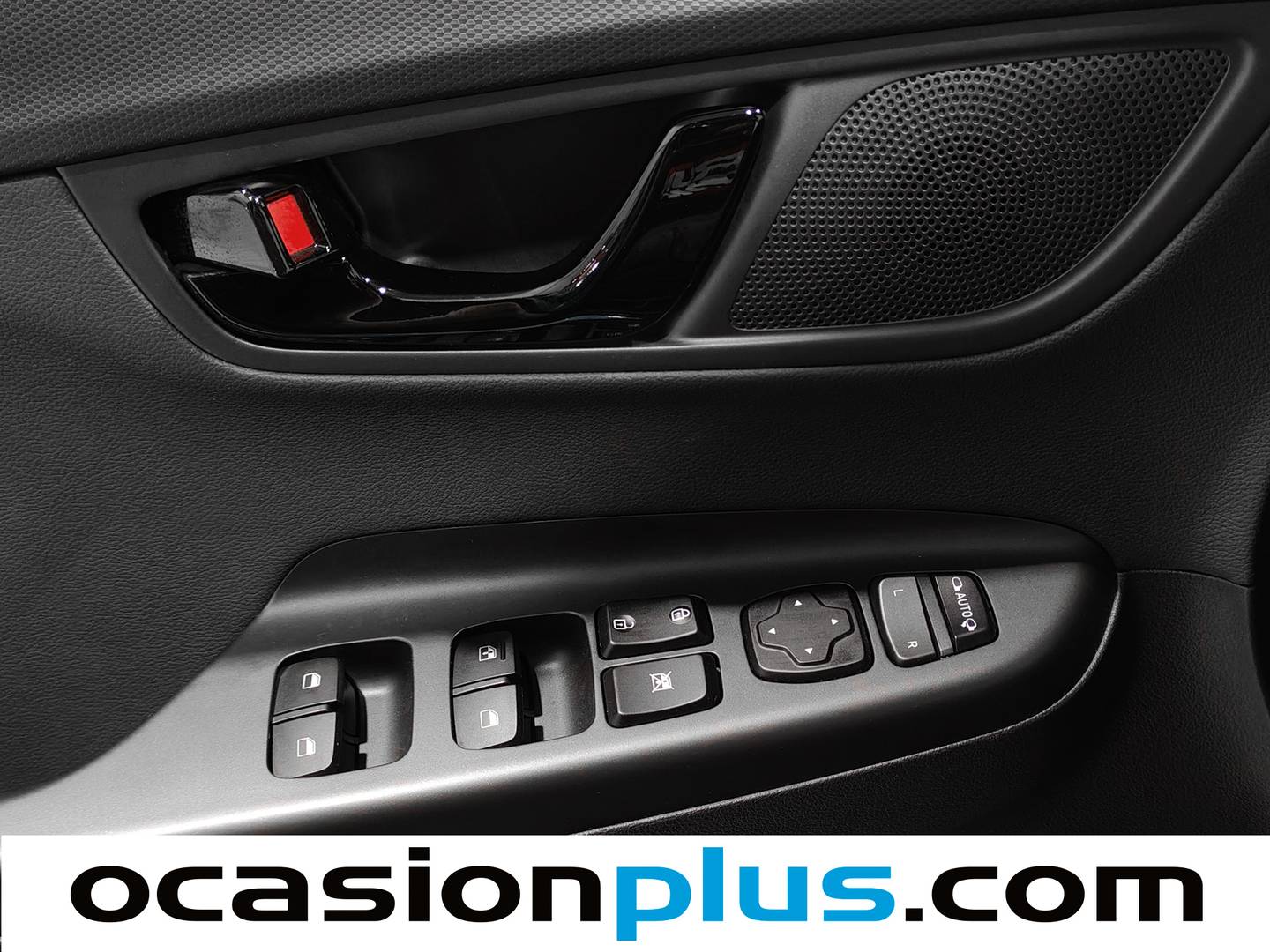 Hyundai Kona Hyundai Kona 1.0 TGDi Tecno Red 4x2 (120 CV) seminuevo