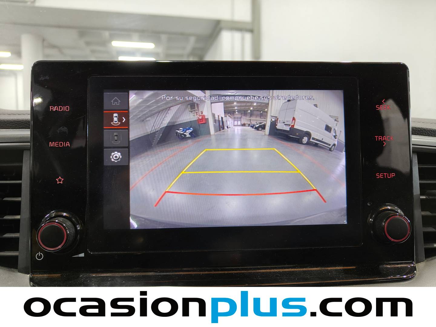 Extras y acabados del KIA Ceed KIA Ceed 1.6 MHEV iMT Drive (136 CV)