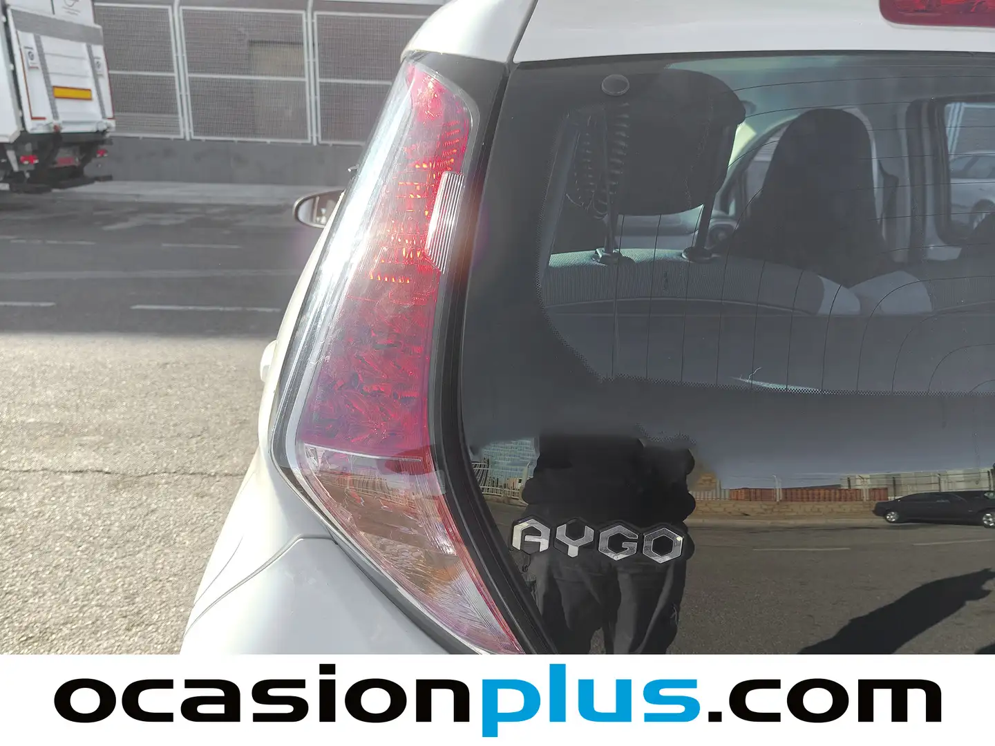 Foto Toyota Aygo Toyota Aygo 1.0 70 x-play (69 CV)