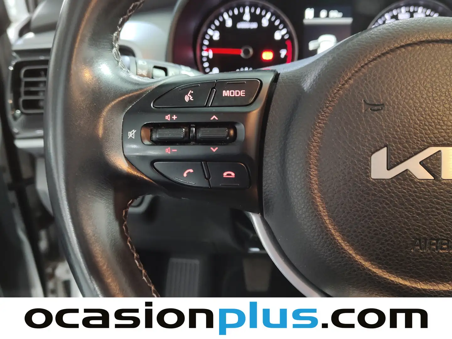 Foto KIA Stonic Kia Stonic 1.0 T-GDi MHEV Drive iMT (100 CV)