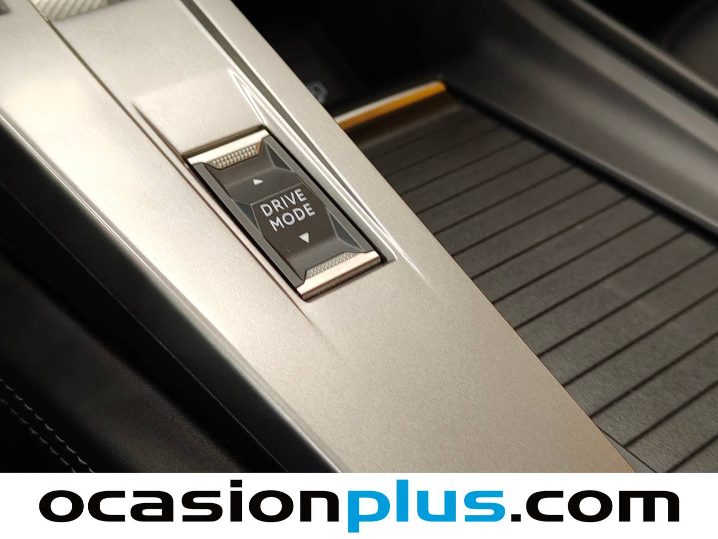 Peugeot 408 Peugeot 408 Allure PHEV 180 e-EAT8 (181 CV) seminuevo