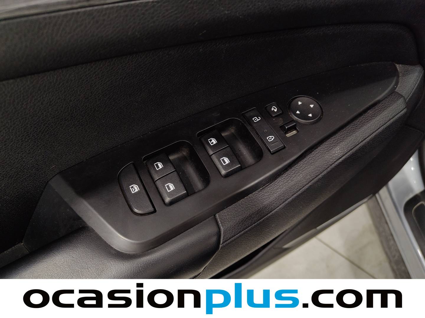 Foto KIA Sportage Kia Sportage 1.6 CRDi MHEV Business 4x2 (136 CV)