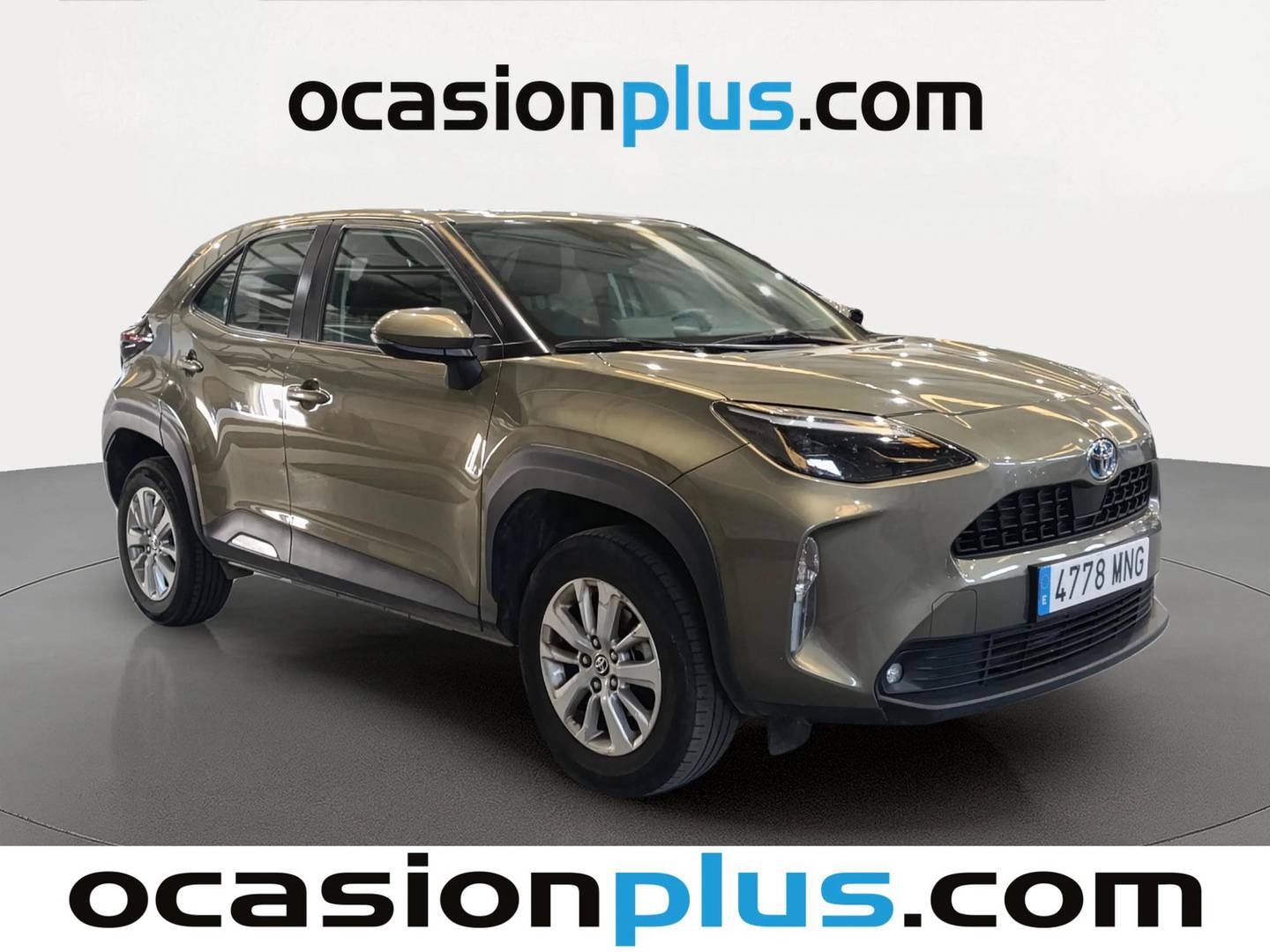 Foto delantera Toyota Yaris Cross Toyota Yaris Cross 120H Business plus (116 CV) derecha