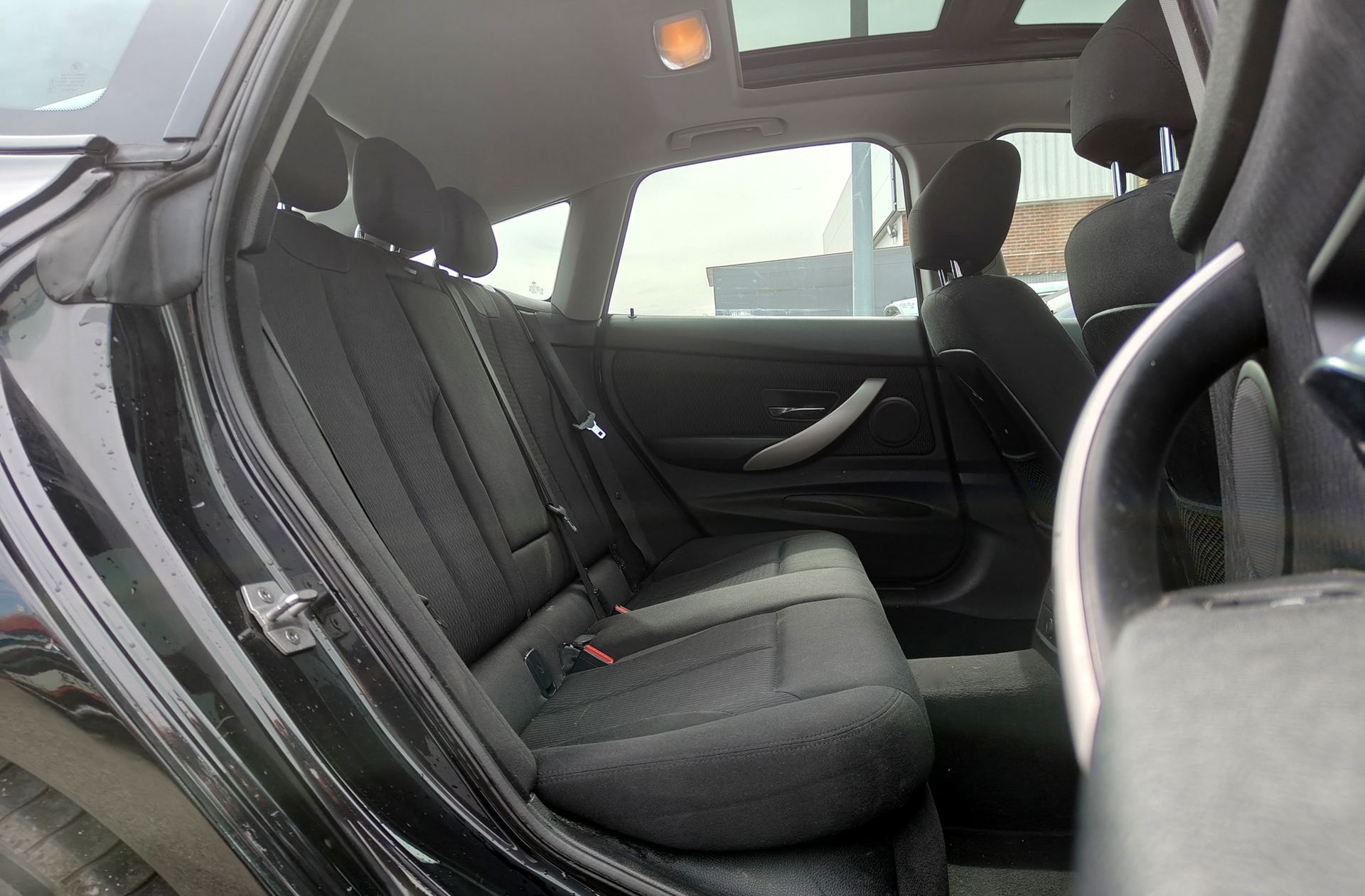 BMW Serie 3 318d Gran Turismo - foto 18