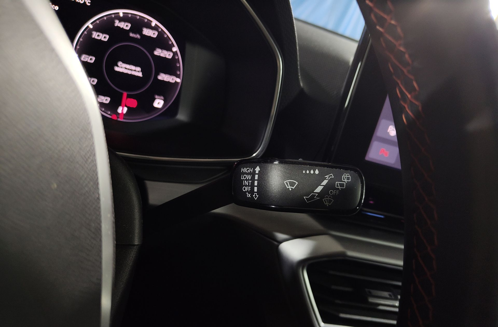 SEAT León ST 1.5 TSI FR Go L - foto 34