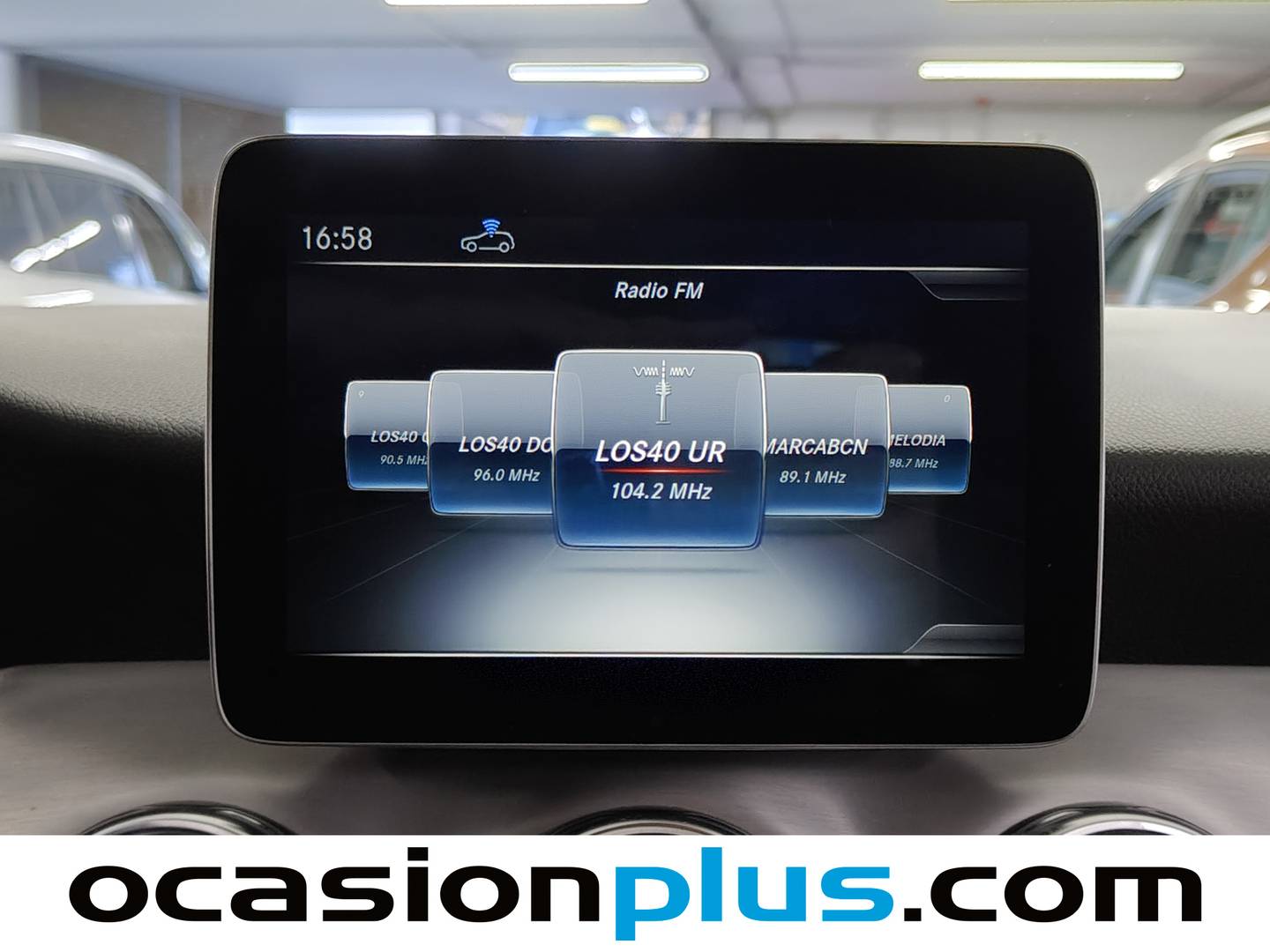 Foto Mercedes GLA Mercedes-Benz GLA GLA 200 Pack AMG (156 CV)