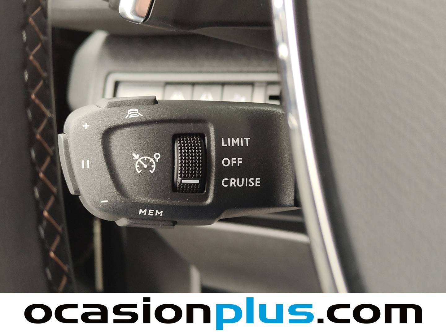 Foto Peugeot 3008 Hybrid Peugeot 3008 Hybrid GT eDCS6 (145 CV)