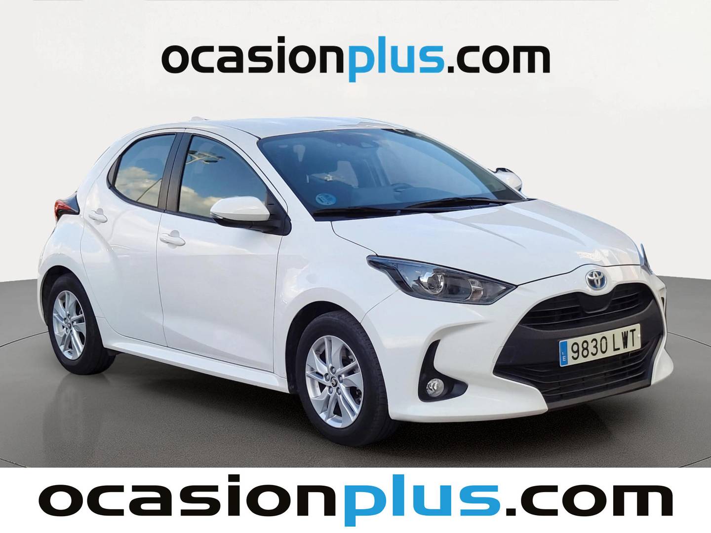 Foto delantera Toyota Yaris Toyota Yaris 120H Active Tech (116 CV) derecha