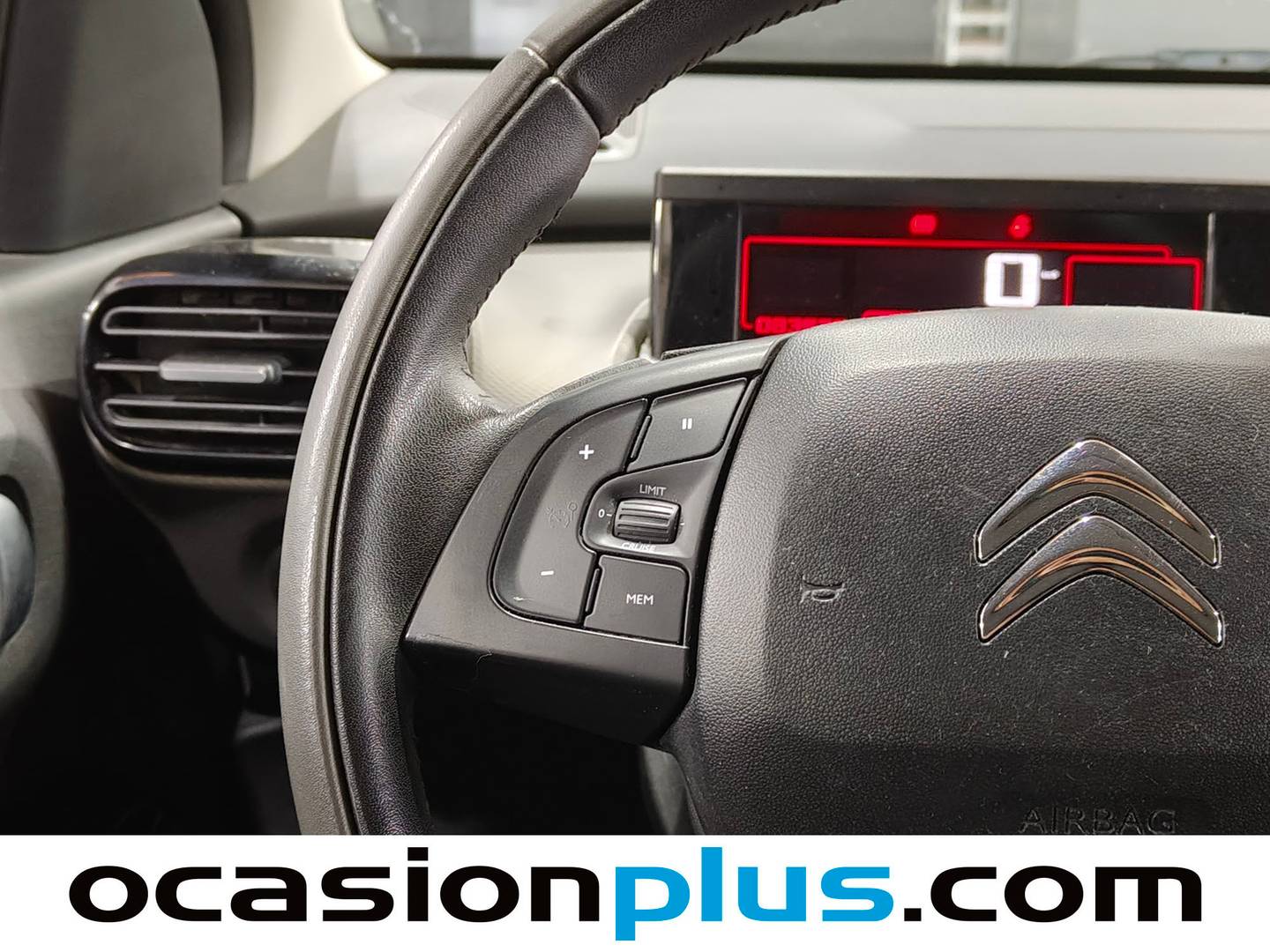 Citroën C4 Cactus Citroën C4 Cactus PureTech 82 Feel (82 CV) gasolina