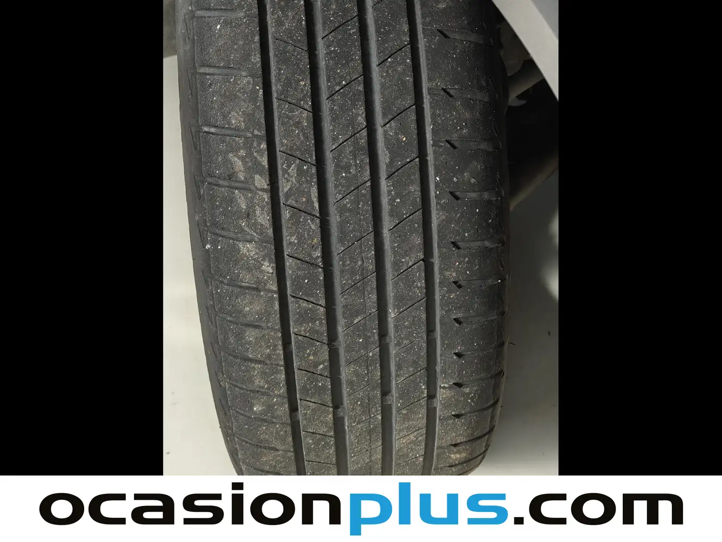 Foto Citroën C3 Aircross Citroen C3 Aircross PureTech 130 Shine Pack EAT6 (131 CV)