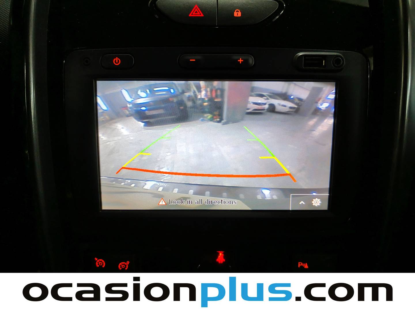 Equipamiento del Dacia Duster Dacia Duster TCE 125 SL Blackshadow 4x2 2017 (125 CV)