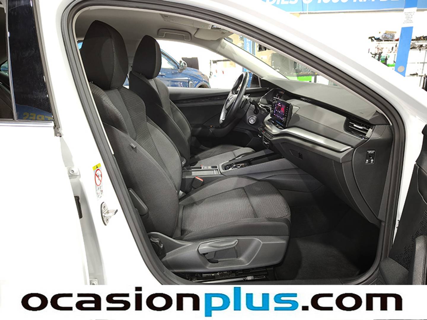 Foto Skoda Octavia Skoda Octavia 1.0 TSI mHEV Ambition DSG (110 CV)