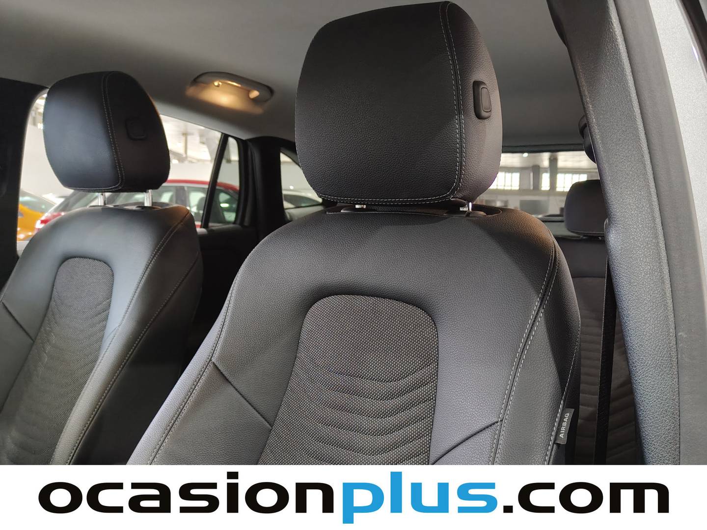 Equipamiento del Mercedes GLA Mercedes GLA 200 (163 CV)