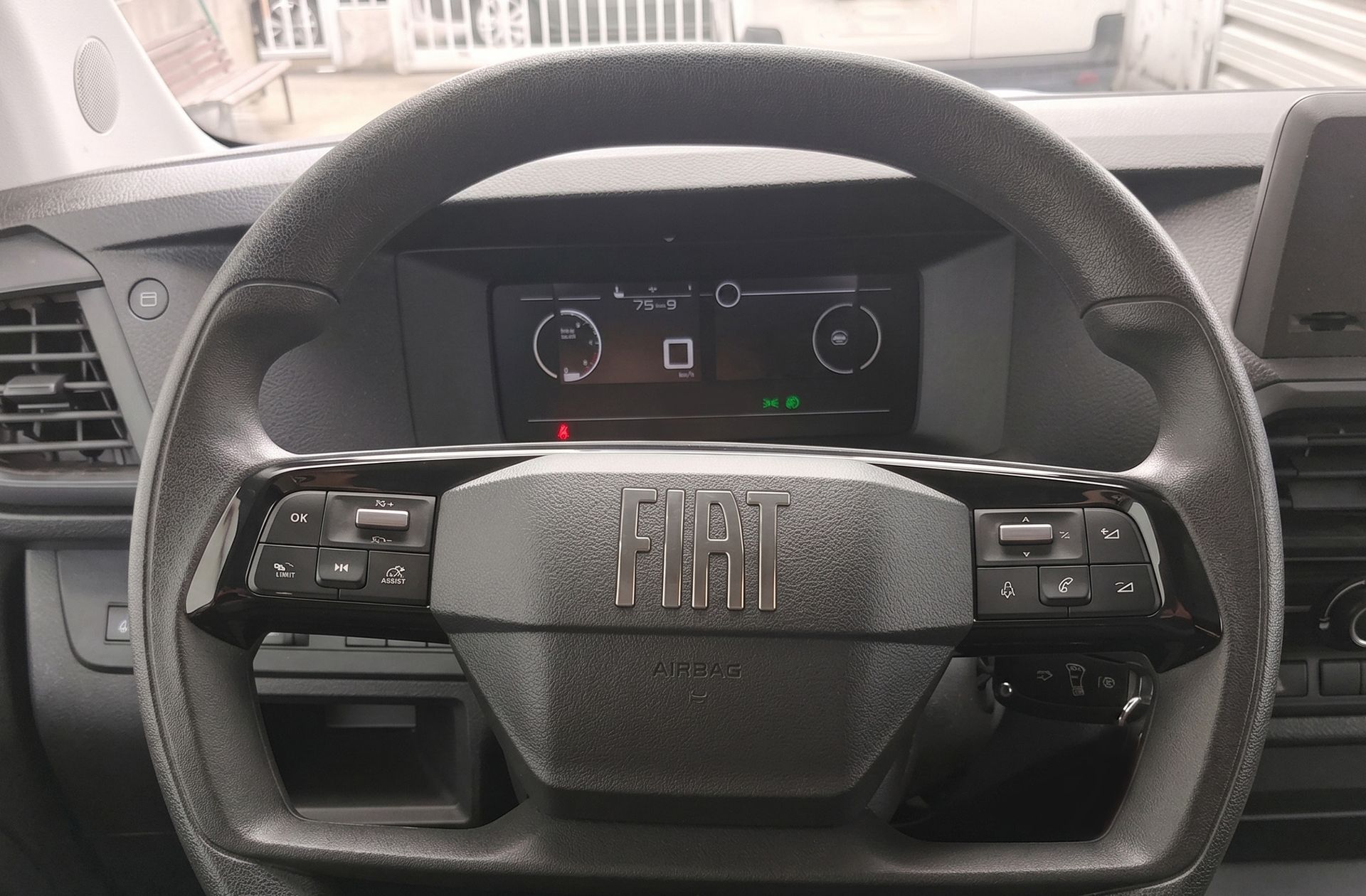 Fiat Scudo Furgon 1.5 BlueHDi L2 - foto 17