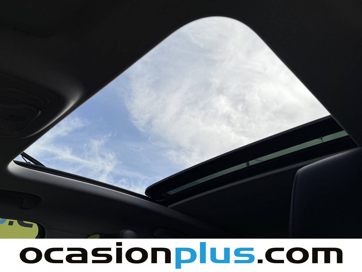 Extras y acabados del MG HS MG HS 1.5 Turbo GDI Luxury (162 CV)