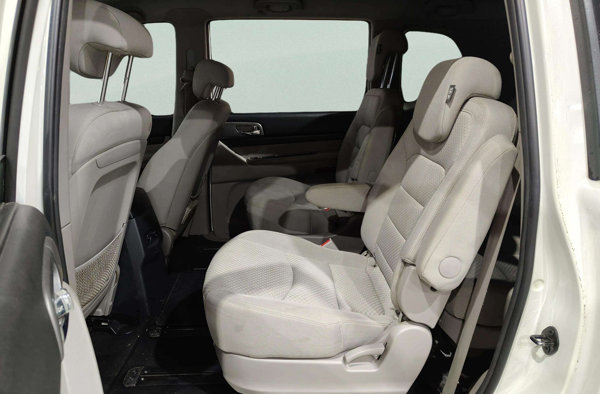 SsangYong Rodius D22T Premium 7 plazas - foto 12
