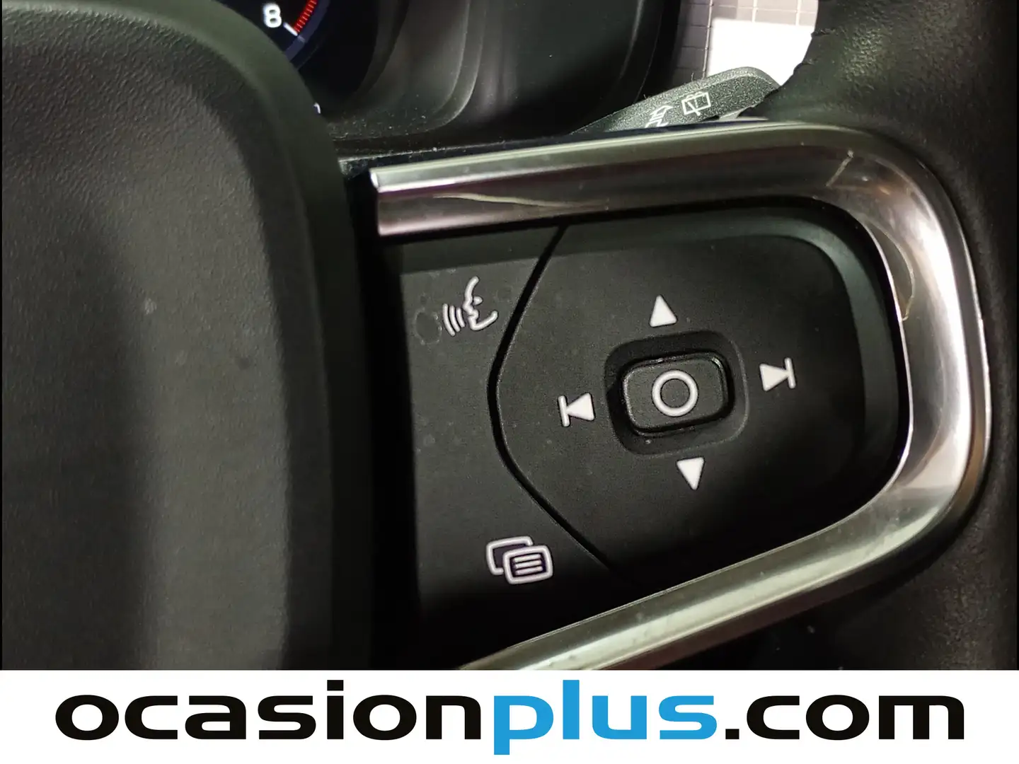 Foto Volvo XC40 Volvo XC40 T3 Momentum (156 CV)