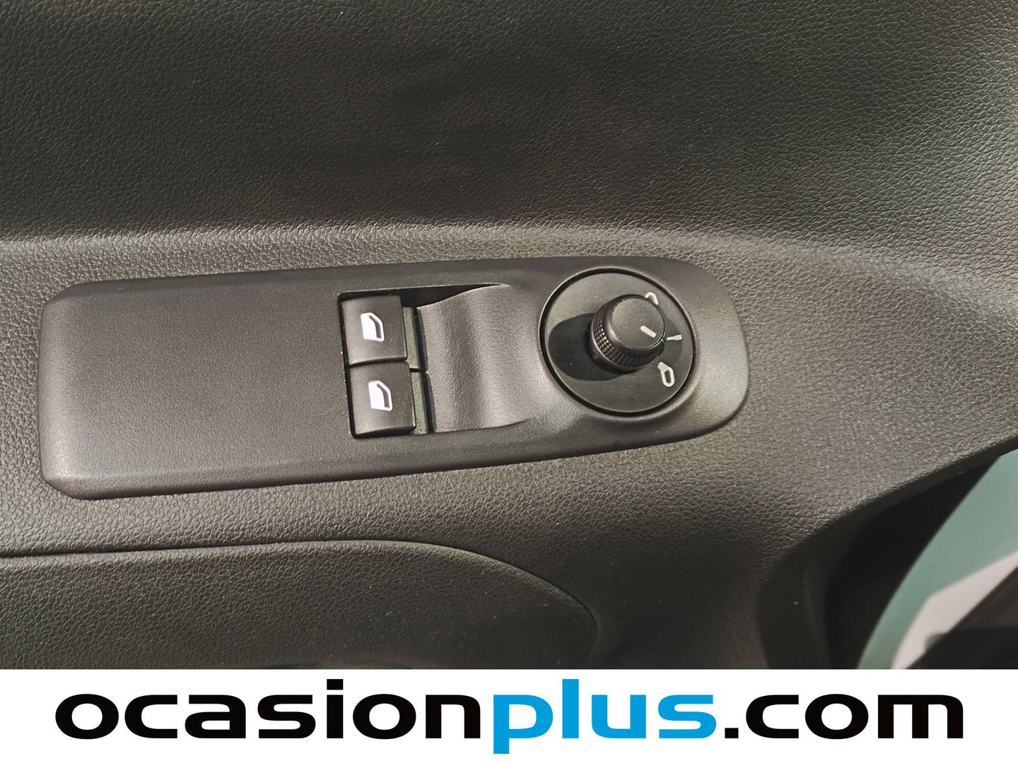 Foto Opel Combo Life Opel Combo Life 1.5 TD Business Edition Plus L1 (102 CV)