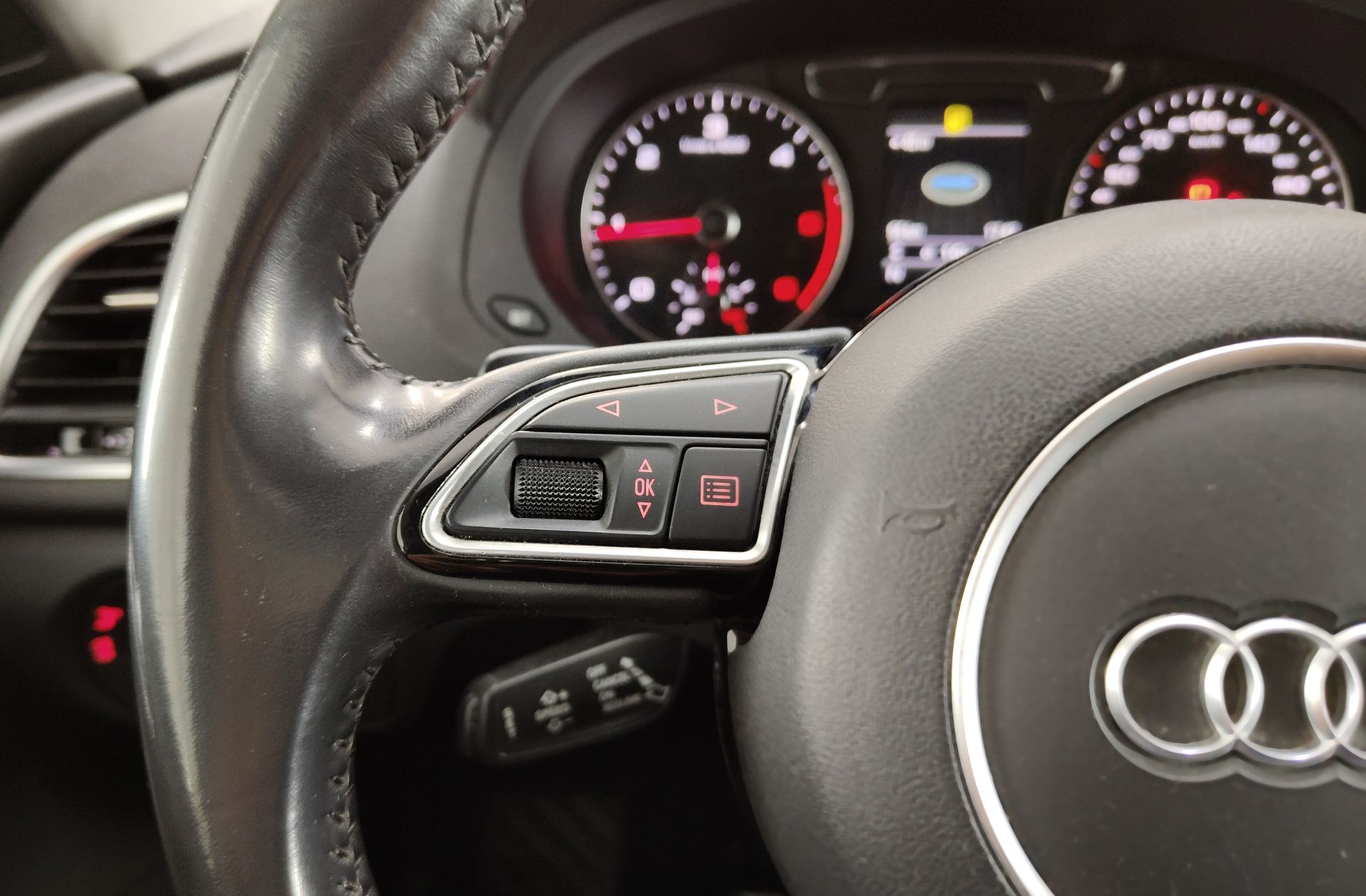 Audi Q3 sport edition 2.0 TDI S tronic - foto 30