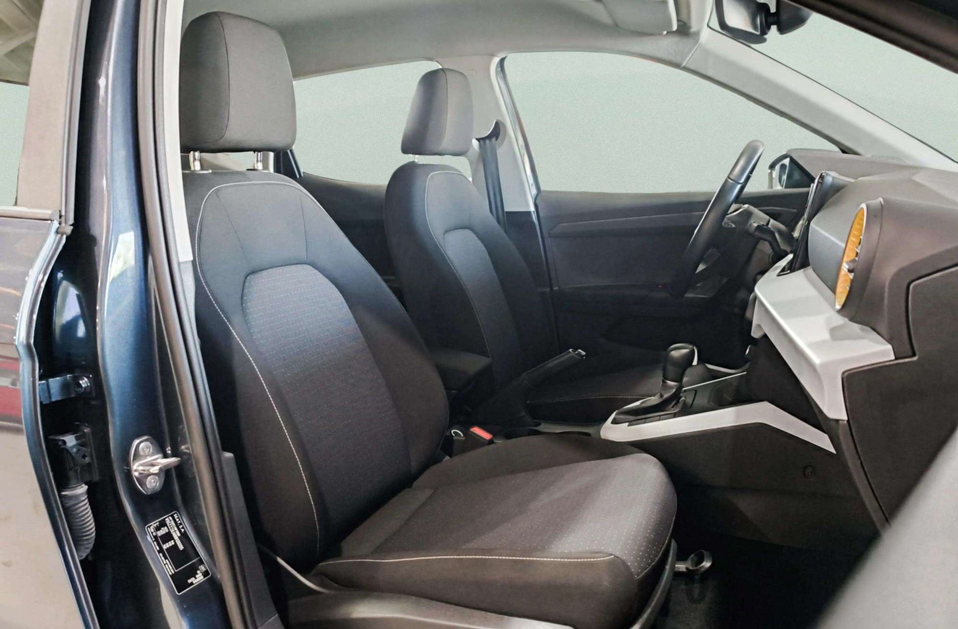 SEAT Arona 1.0 TSI Style XL DSG - foto 17
