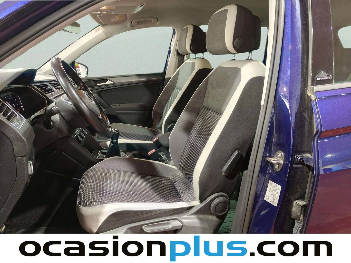 Foto asientos delanteros Volkswagen Tiguan Volkswagen Tiguan Offroad 2.0 TDI 4Motion (150 CV)