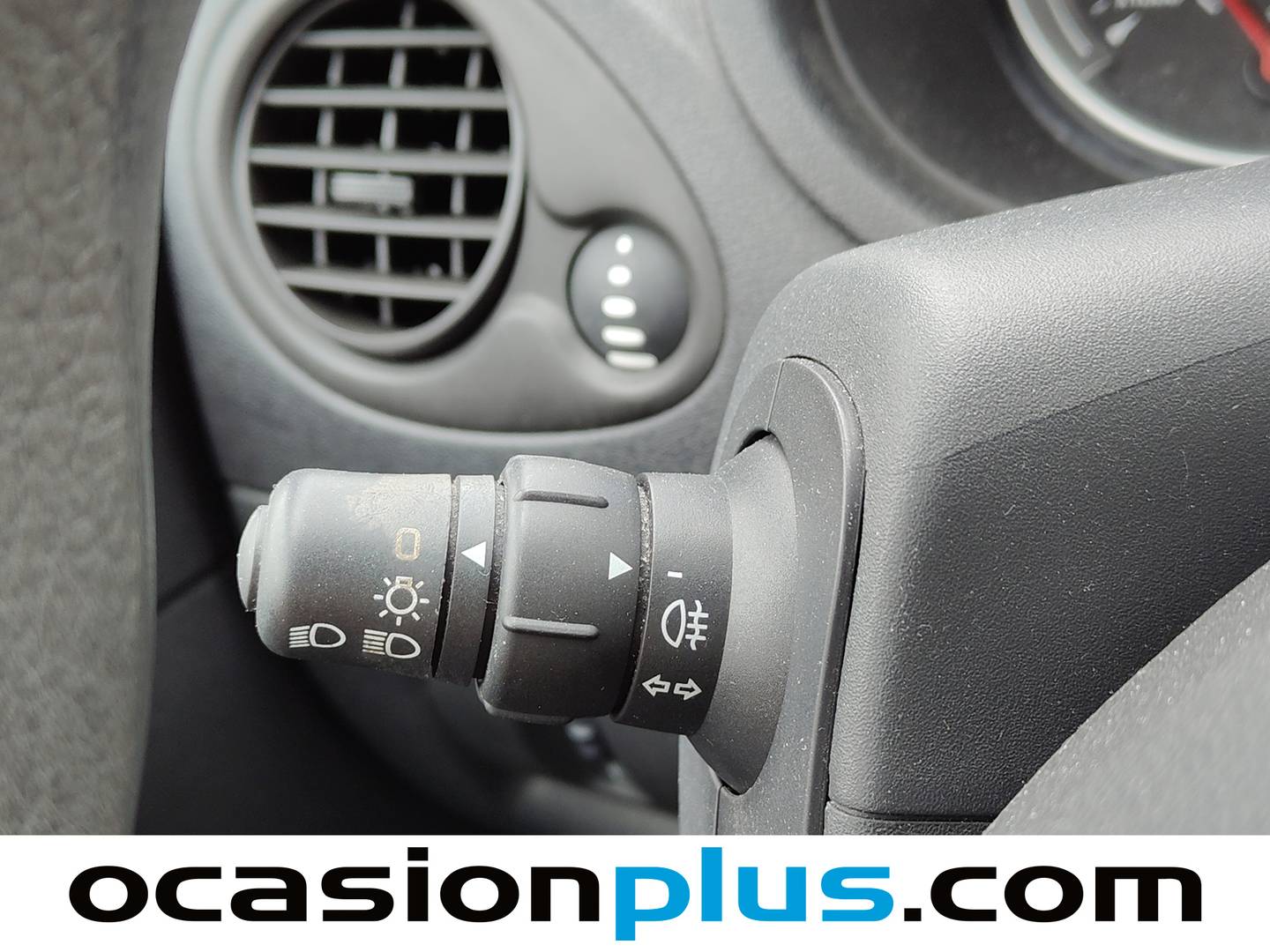 Renault Clio Renault Clio 1.2 Authentique eco2 (75 CV) de ocasión