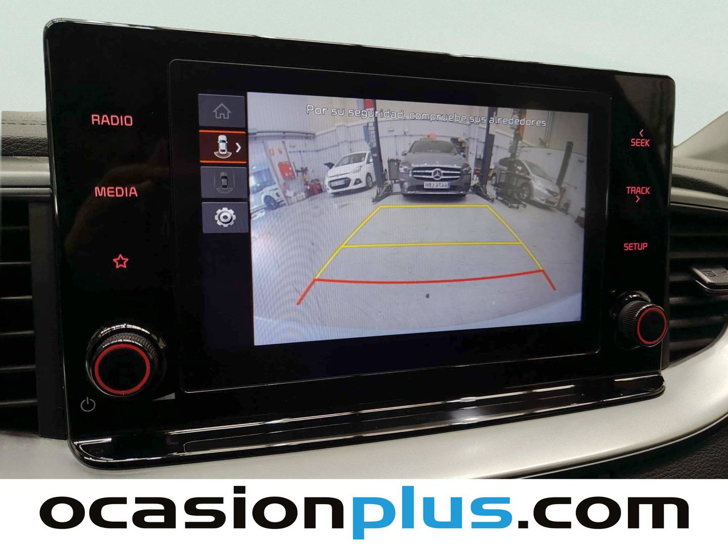 Equipamiento del KIA Ceed KIA Ceed 1.6 MHEV iMT Drive (136 CV)