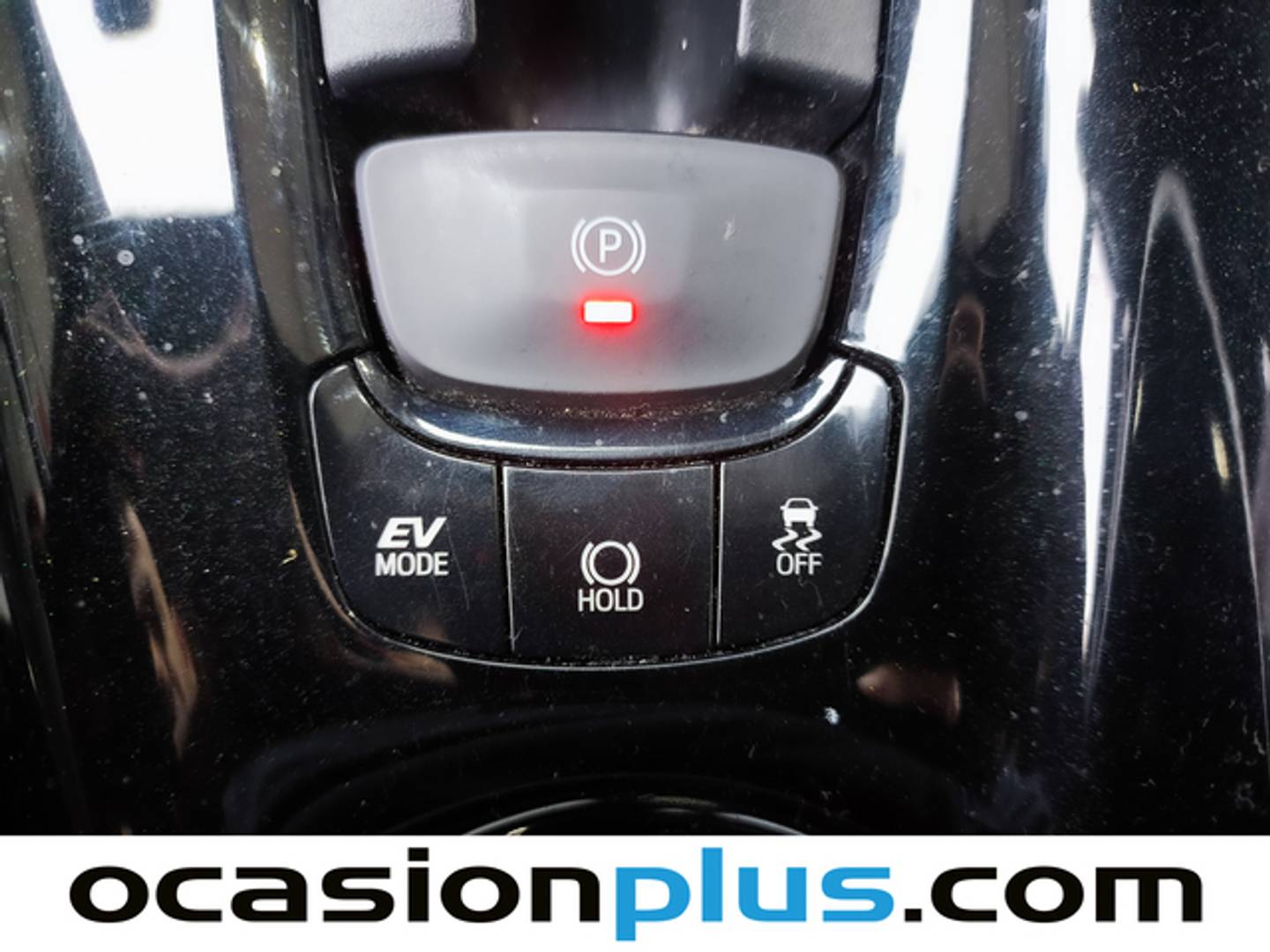 Foto Toyota C-HR Toyota C-HR 1.8 125H Advance (122 CV)