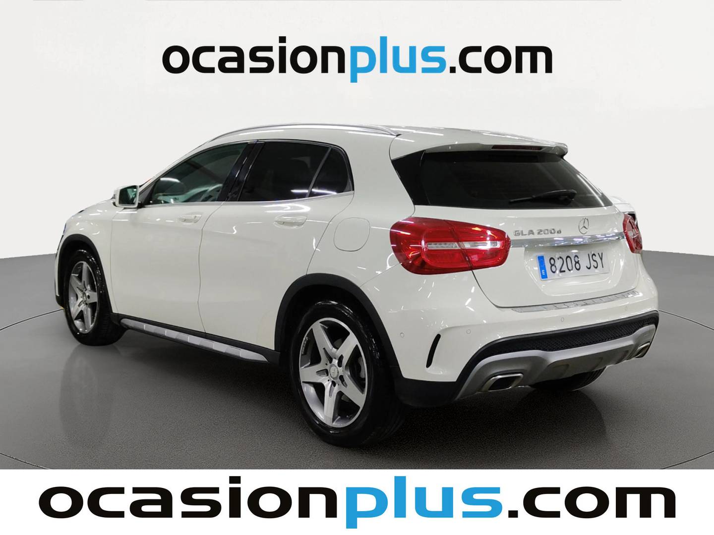 Foto Mercedes GLA Mercedes GLA GLA 200 d AMG Line 100 kW (136 CV)