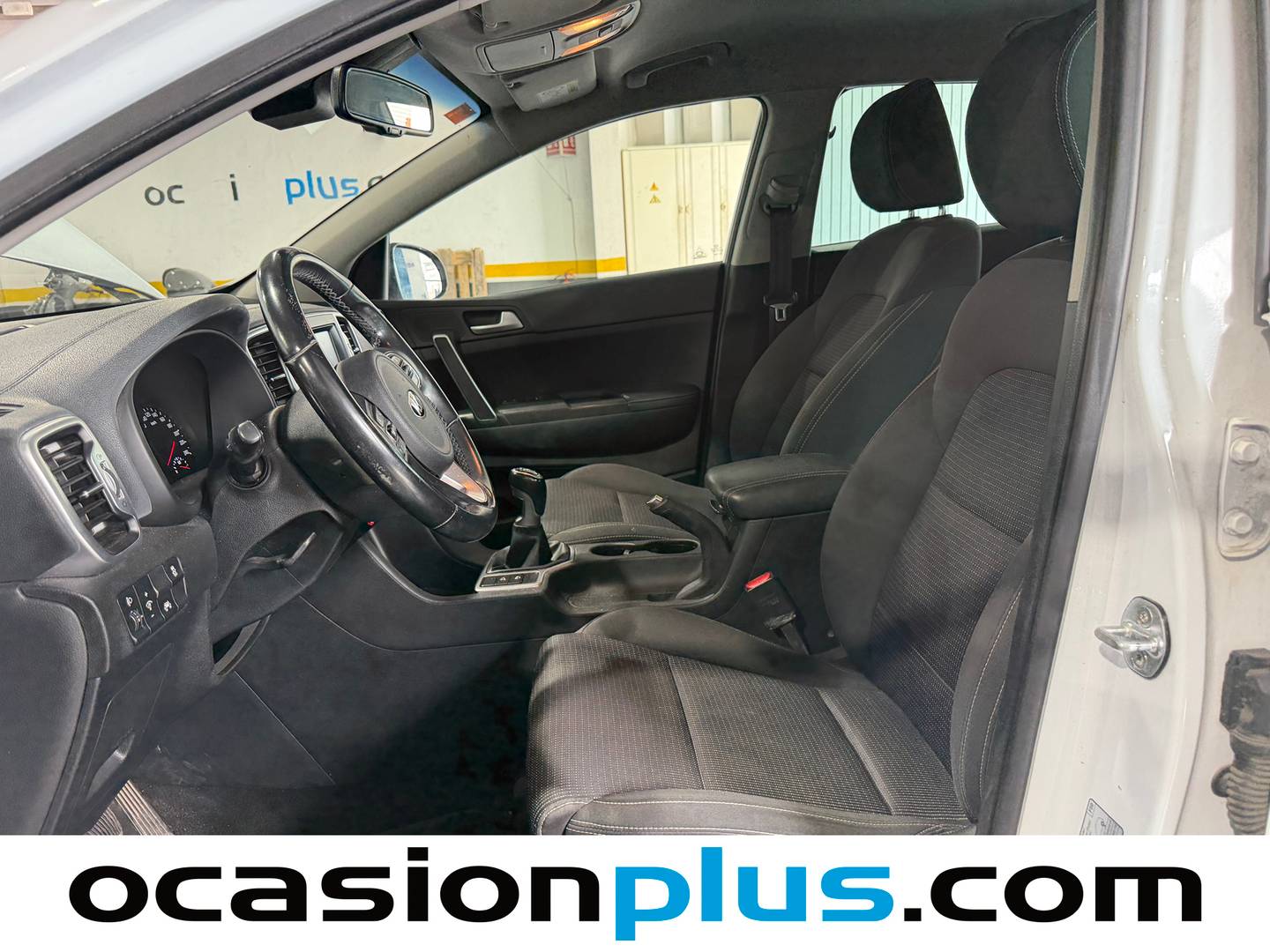 Foto asientos delanteros KIA Sportage KIA Sportage 1.6 GDi x-Tech18 4x2 (132 CV)