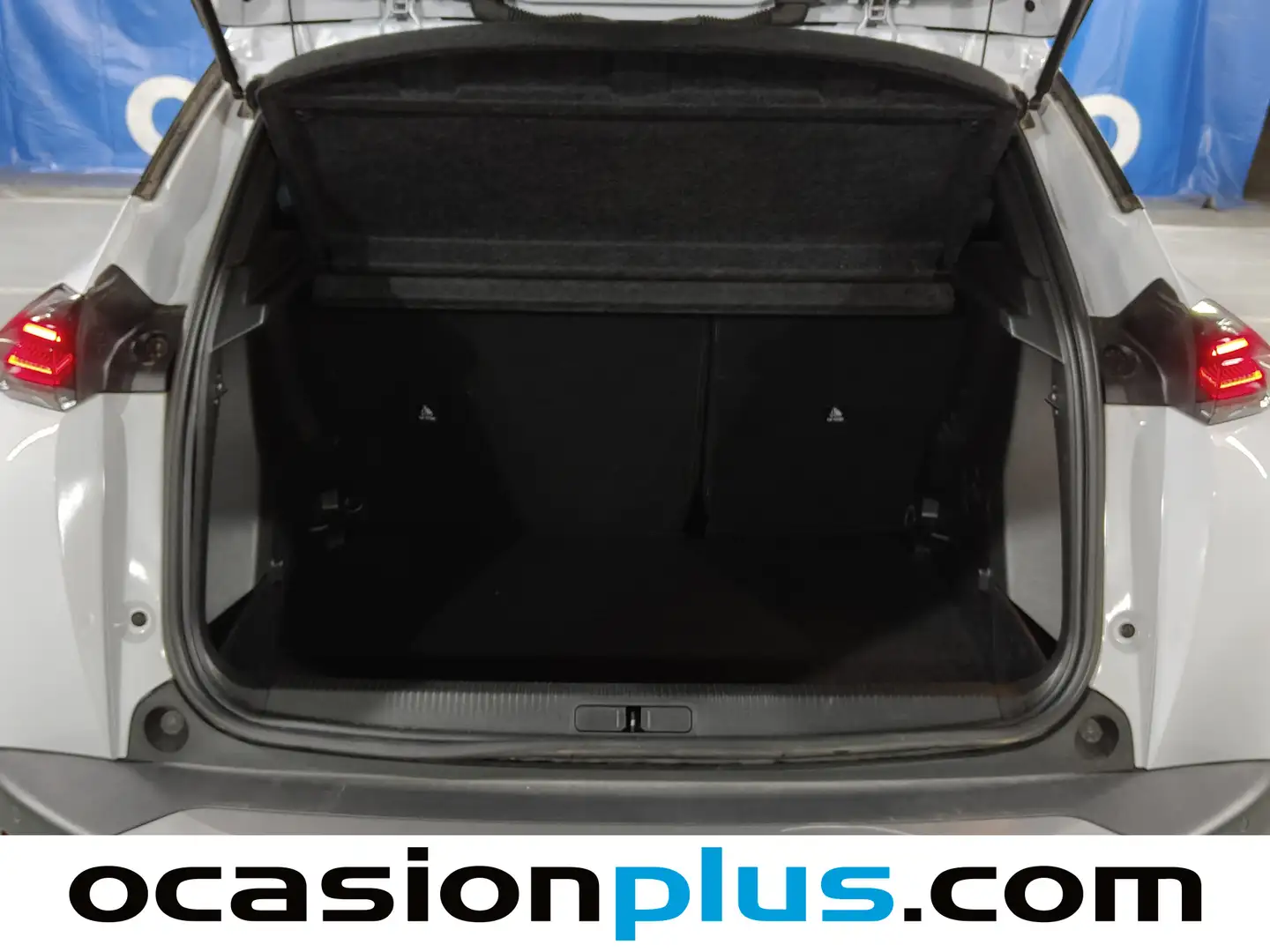 Foto Peugeot 2008 Peugeot 2008 PureTech 100 S&S Allure (100 CV)